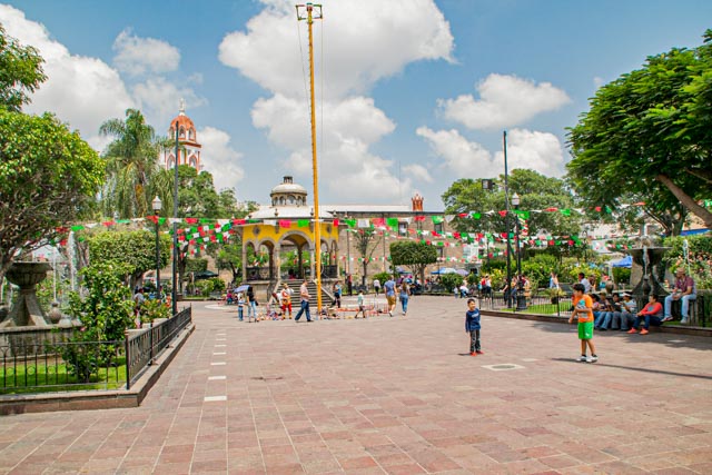 View of the main square in Tlaquepaque, Jalisco